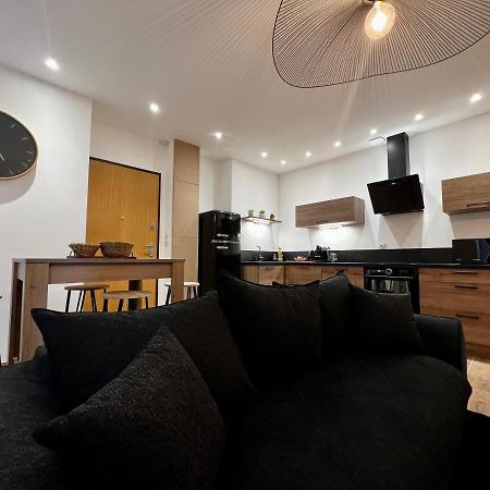 Appartement Cosy Centre Ville ロアンヌ エクステリア 写真
