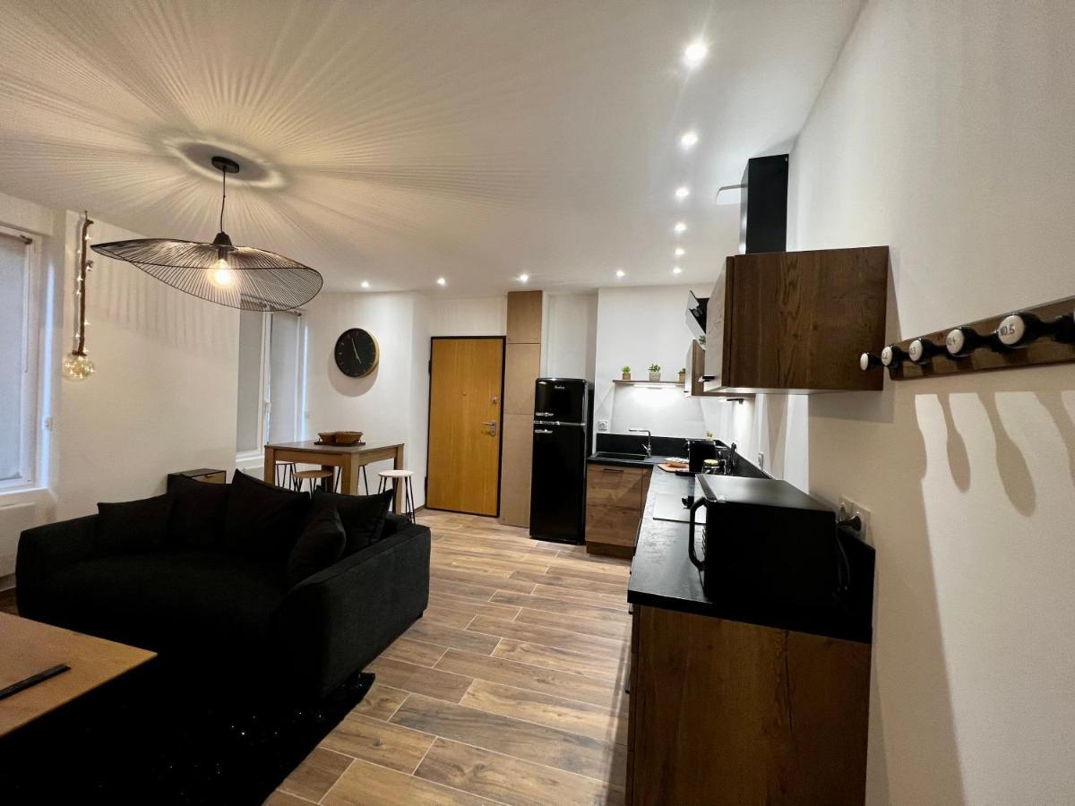 Appartement Cosy Centre Ville ロアンヌ エクステリア 写真