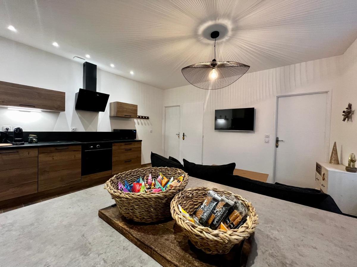 Appartement Cosy Centre Ville ロアンヌ エクステリア 写真